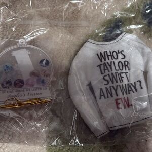 White Sweater Ornament with Text Taylor Swift Elf of the Shelf Items